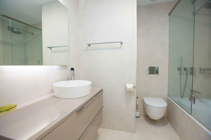 Image No.20-3 Bed Property for sale