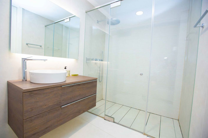 Image No.21-3 Bed Property for sale