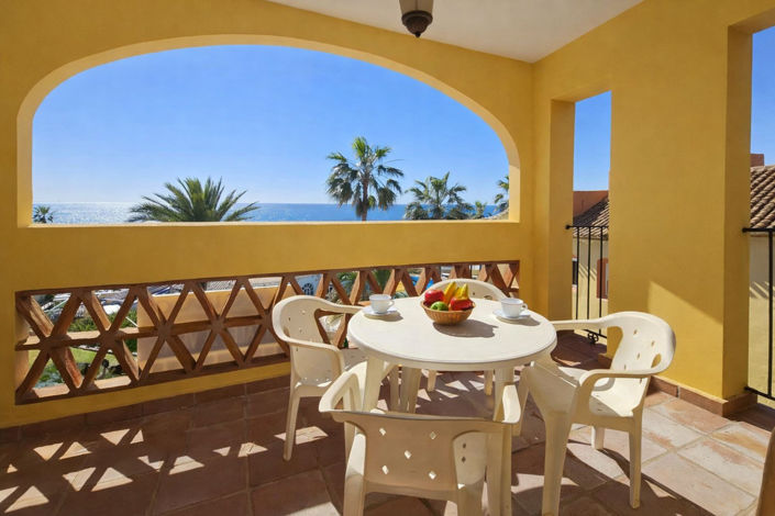 Image No.3-2 Bed Property for sale