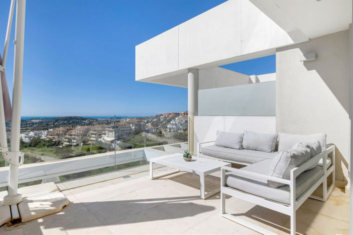 Image No.27-2 Bed Property for sale