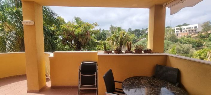 Image No.2-2 Bed Property for sale