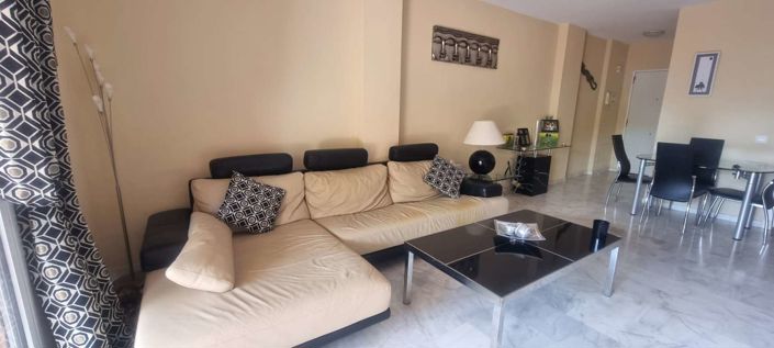 Image No.8-2 Bed Property for sale