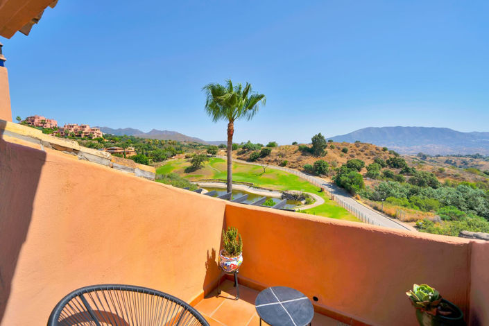 Image No.39-3 Bed Property for sale