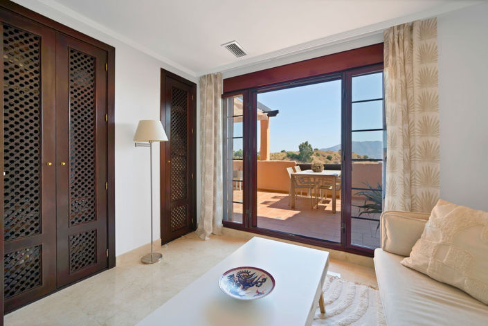 Image No.46-3 Bed Property for sale