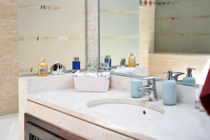 Image No.47-3 Bed Property for sale