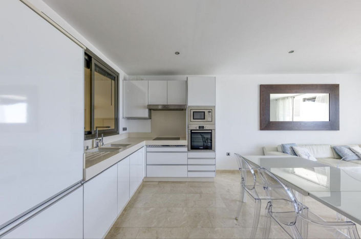 Image No.5-2 Bed Property for sale