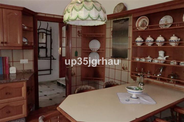 Image No.31-Propriété de 5 chambres à vendre à Estepona