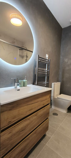 Image No.3-2 Bed Property for sale