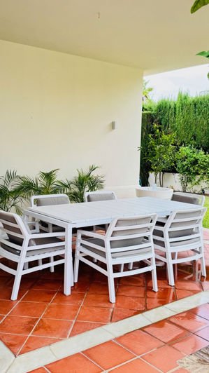 Image No.13-5 Bed Property for sale