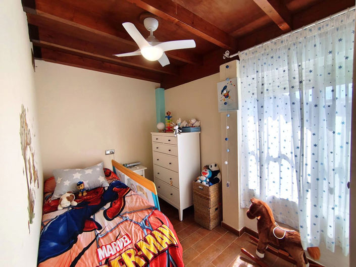 Image No.24-4 Bed Property for sale