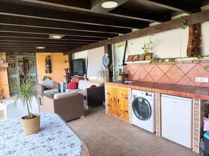 Image No.25-4 Bed Property for sale