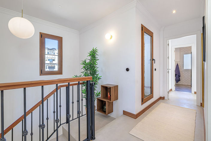 Image No.24-4 Bed Property for sale