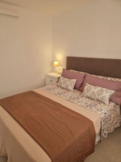 Image No.16-1 Bed Property for sale