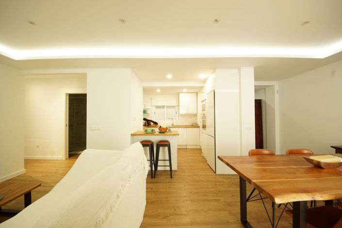 Image No.8-2 Bed Property for sale