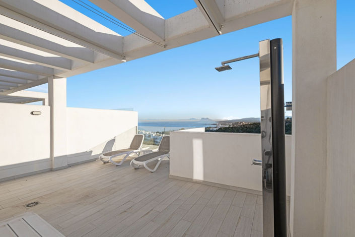Image No.29-3 Bed Property for sale