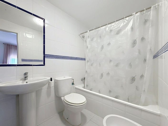 Image No.19-2 Bed Property for sale