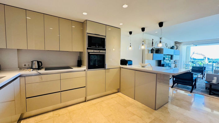 Image No.6-2 Bed Property for sale