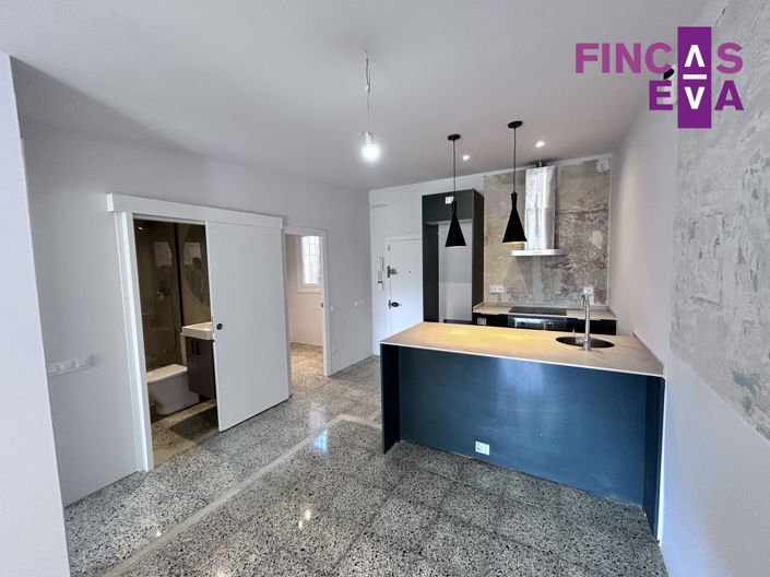 Image No.11-2 Bed Property for sale