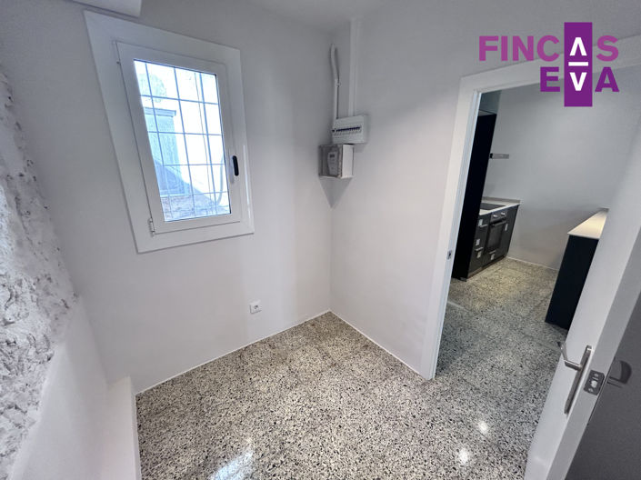 Image No.26-2 Bed Property for sale