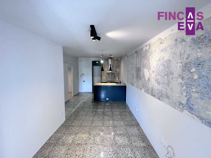 Image No.8-2 Bed Property for sale