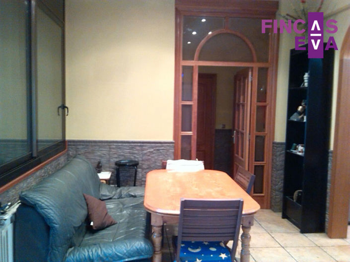 Image No.7-6 Bed Property for sale