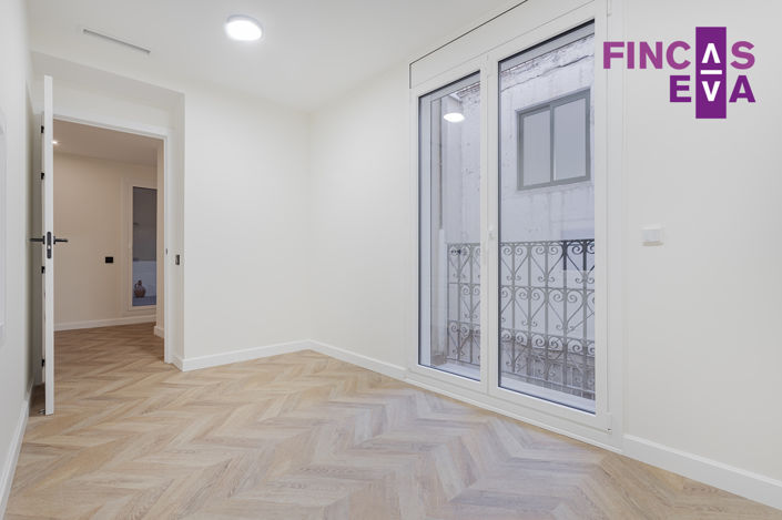 Image No.8-Propriété de 3 chambres à vendre à Barcelona