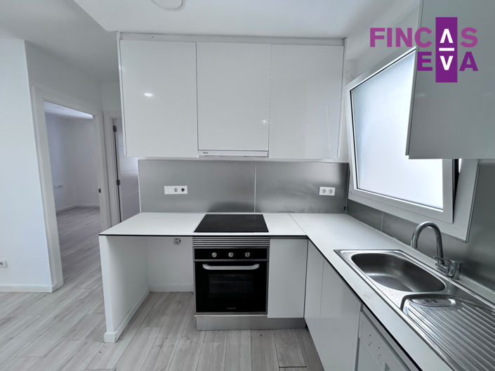 Image No.6-2 Bed Property for sale