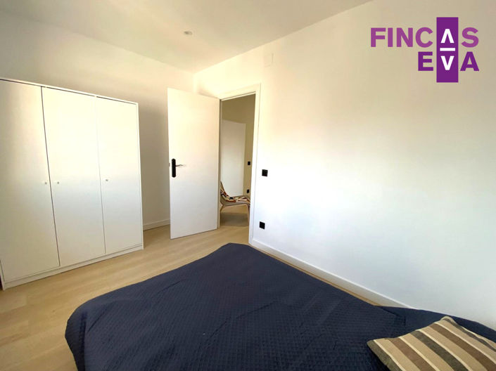 Image No.20-2 Bed Property for sale