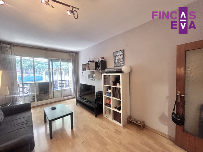 Image No.5-4 Bed Property for sale
