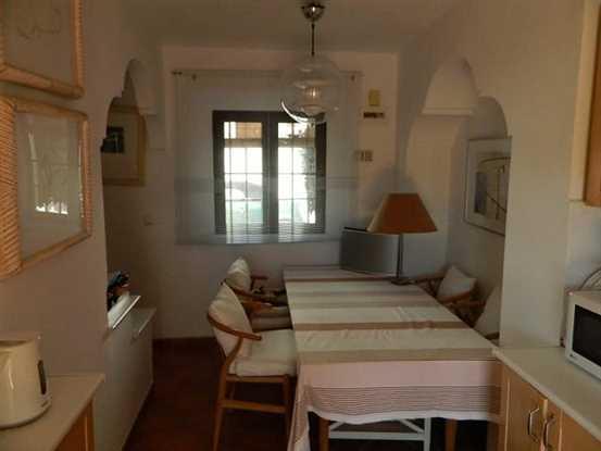 Image No.18-2 Bed House for sale