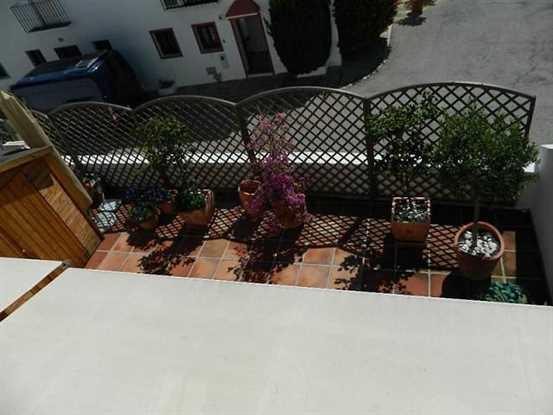 Image No.22-2 Bed House for sale