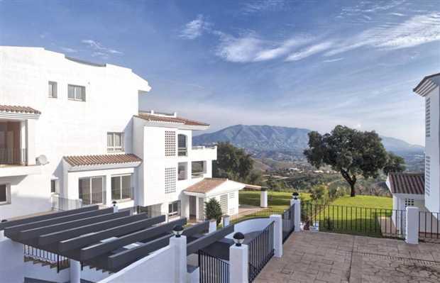 Image No.21-2 Bed Apartment for sale