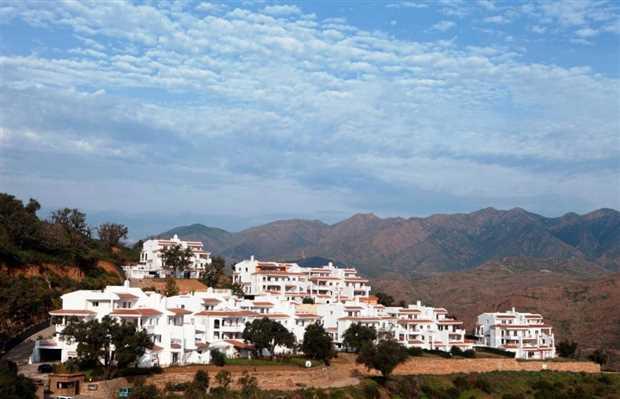 Image No.24-2 Bed Apartment for sale