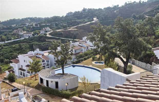 Image No.25-2 Bed Apartment for sale