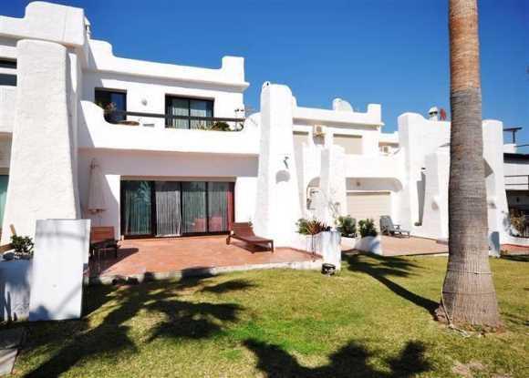 Image No.6-3 Bed House for sale