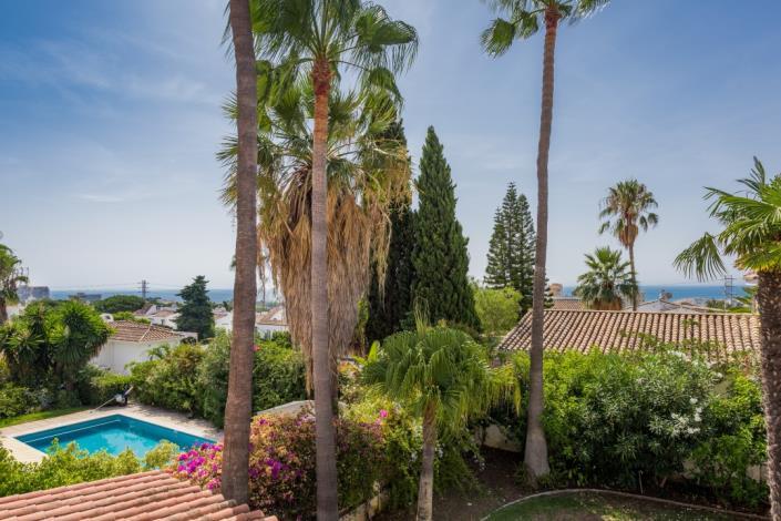 Image No.8-5 Bed Villa / Detached for sale