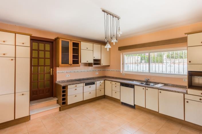 Image No.10-5 Bed Villa / Detached for sale