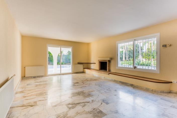 Image No.13-5 Bed Villa / Detached for sale