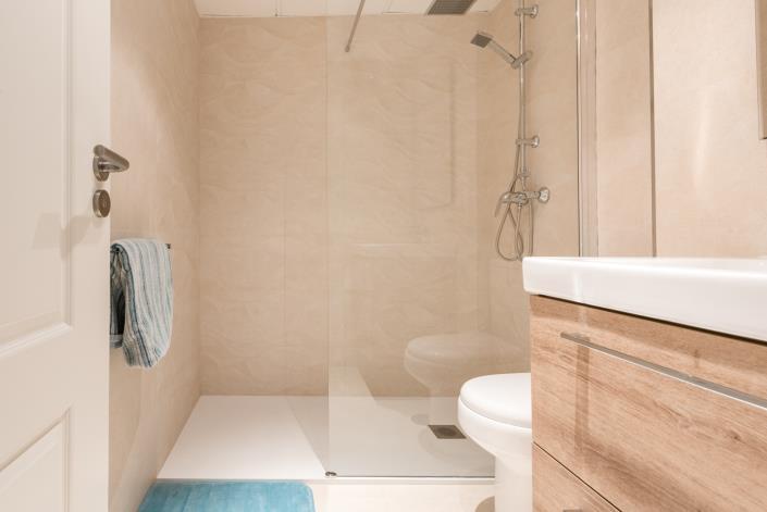 Image No.16-2 Bed Apartment for sale