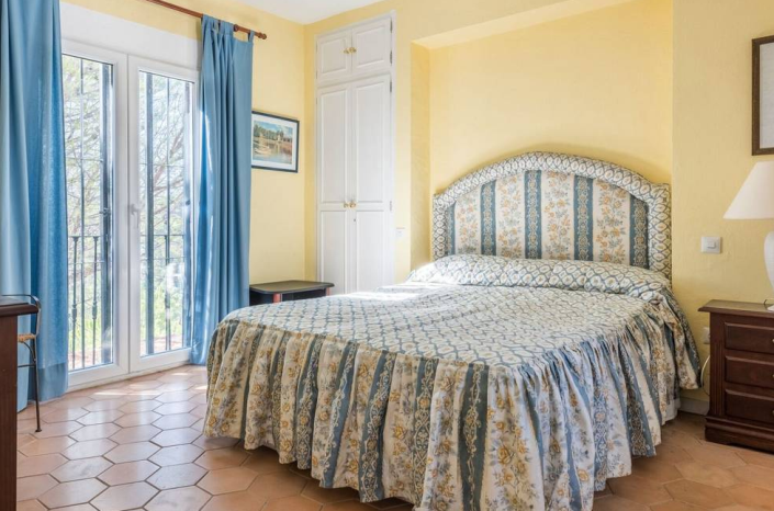 Image No.9-3 Bed Townhouse for sale