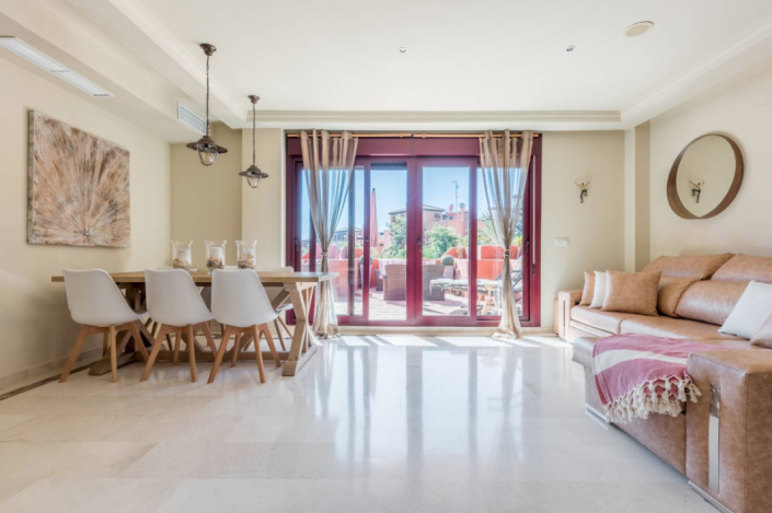 Image No.9-2 Bed Apartment for sale