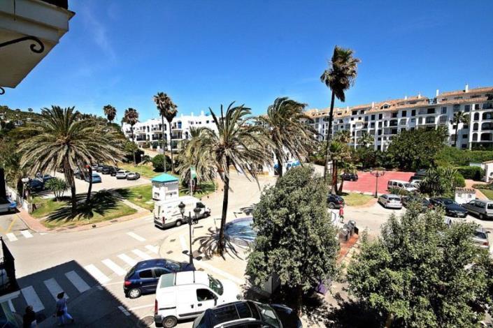 Image No.19-2 Bed Apartment for sale