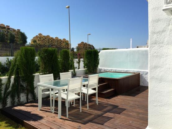 Image No.15-2 Bed Apartment for sale