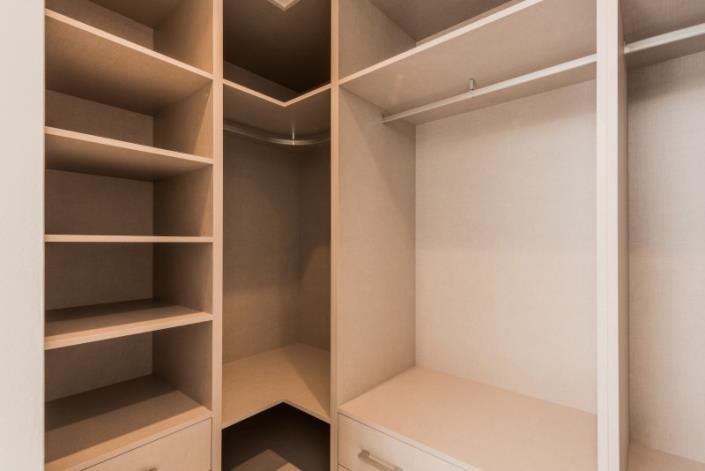 Image No.9-4 Bed Villa / Detached for sale