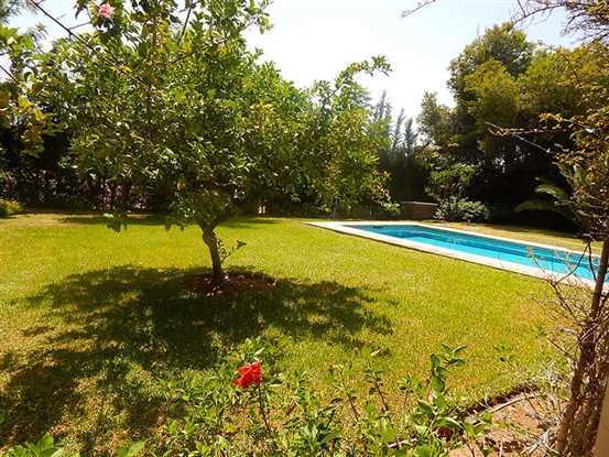 Image No.1-3 Bed Villa for sale