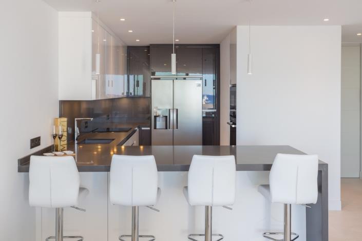 Image No.21-2 Bed Apartment for sale