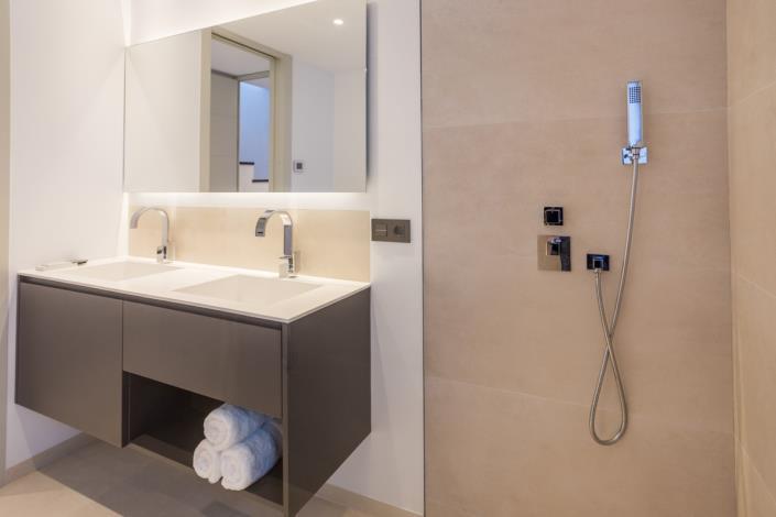 Image No.27-2 Bed Apartment for sale