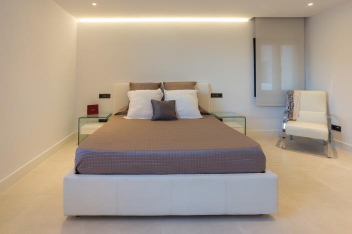 Image No.28-2 Bed Apartment for sale