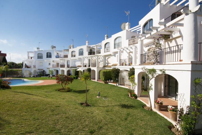 Image No.9-3 Bed Townhouse for sale