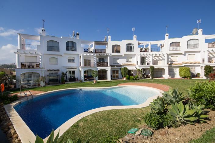 Image No.15-3 Bed Townhouse for sale